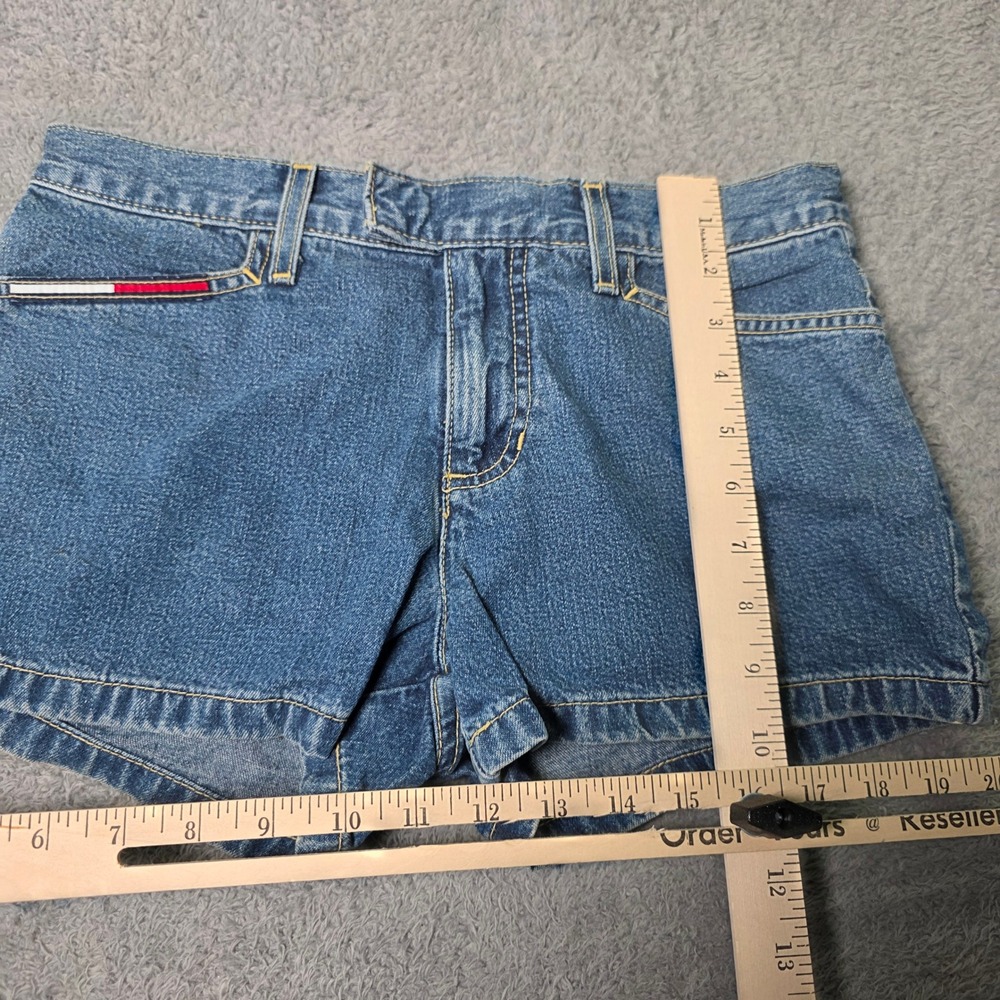 Tommy Hilfiger Womens 5 Denim Shorts Blue Vintage 90s Embroidered Logo Wash - Picture 7 of 9
